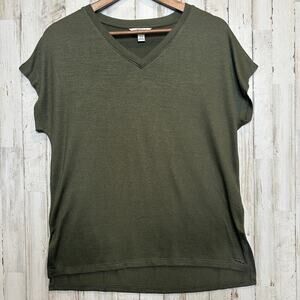 Orvis Classic Collection Top Small Oversized Olive Green Short Sleeve Stretchy